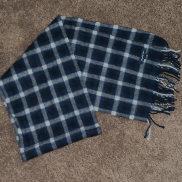 Joseph & Feiss Blue and Gray Wool Scarf - Picture 3 of 3